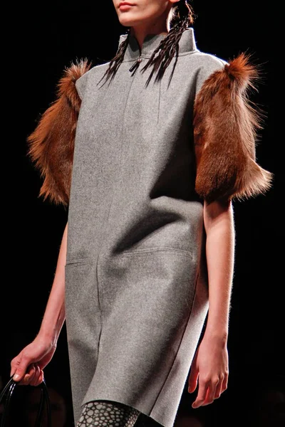 Look 44